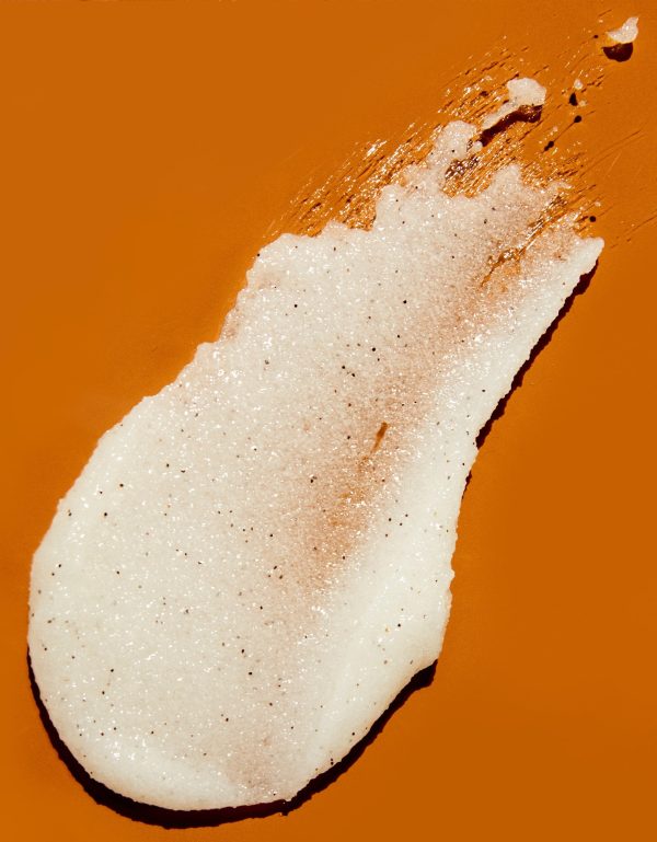 coco-colada-sugar-scrub-smear