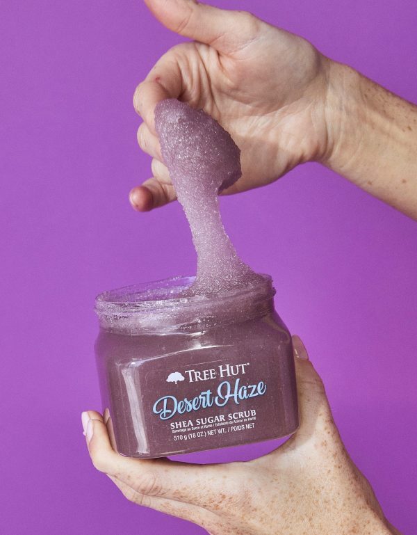 desert-haze-shea-sugar-scrub-on-body