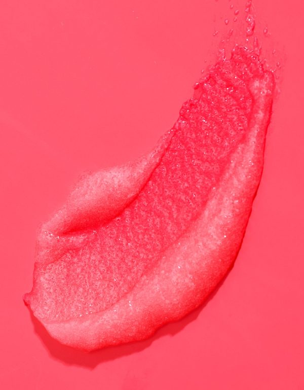 strawberry-sugar-scrub-smear